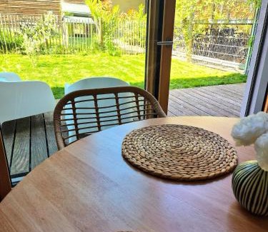 Neudorf Est Apartment | Le 11 - Terrasse et jardin à 10 minutes à pieds du centre-ville