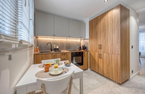 Fontaine Apartment | Le 18 Prévost - Square