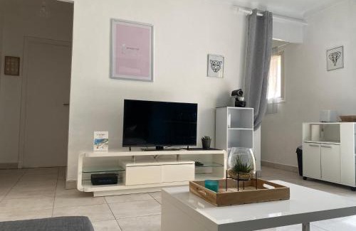 Carnot Apartment | Le Balzac - Cannes