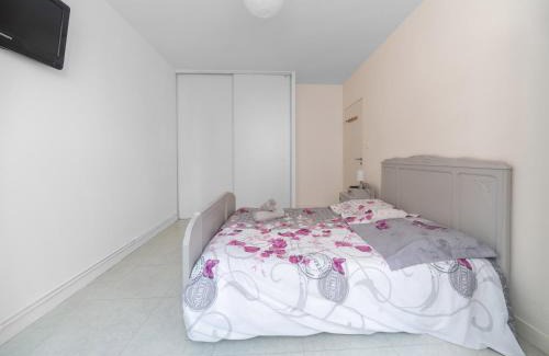 Champ-Capelet Apartment | Le Bardin - Grand appartement design, parking gratuit