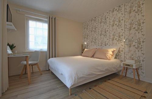Bois-Jerome-Saint-Ouen Bed & Breakfast | Le Bois aux Cerfs