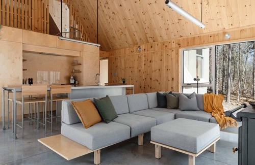 Chertsey Ski Chalet | Le Bois et Lumiere - Sauna, Nature & Lakes
