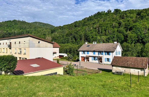 Cornimont Apartment | Le Célesthémy - Four Bedroom Apartment, Sleeps 8