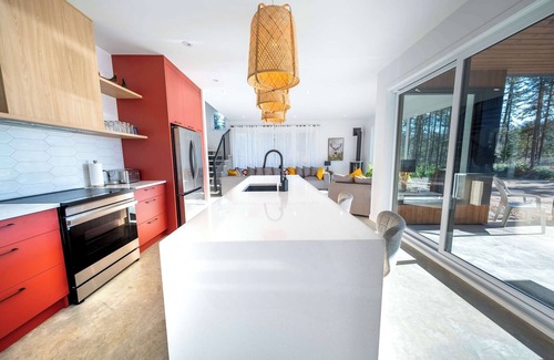 Saint-Gabriel-de-Valcartier Ski Chalet | Le Saint-Gabriel | Spa et Rivière