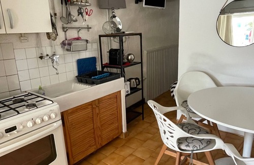 Martigues Apartment | Le Cabanon au village de Carro
