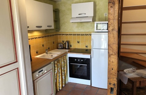 Crecy-en-Ponthieu Cottage | Le Capucine, Baie de somme sea and forest