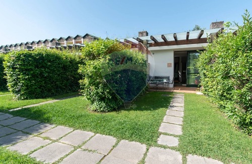 Iseo House | Le Case del Patio Homes, cosy, functional and with swimming pool