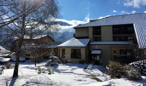 Guillestre Hotel | Le Catinat Fleuri