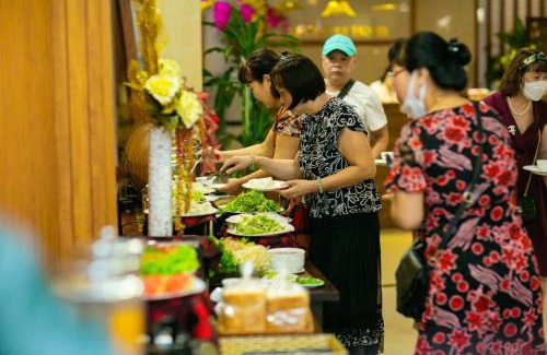 Pleiku Hotel | Le Centre Pleiku Hotel