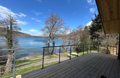Saint-Theoffrey Ski Chalet | Le chalet avec sa plage privée
