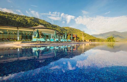Van Chan Resort | Le Champ Tu Le Resort Hot Spring & Spa