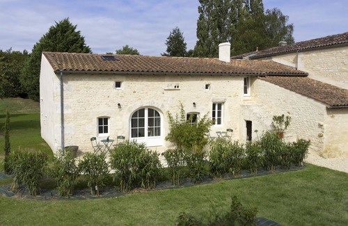 Tesson Cottage | Le clos de Tesson charming cottage Saintes l'Althéa