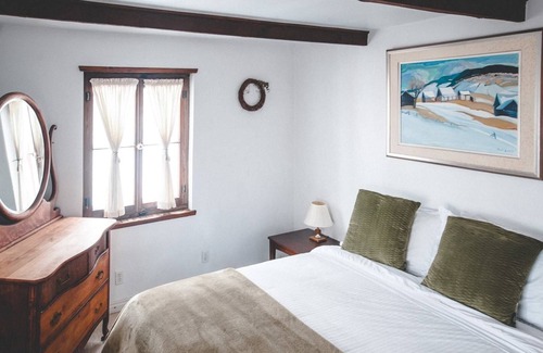 Chateau-Richer Bed & Breakfast | Le Clos des Brumes