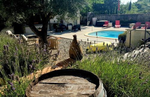 Pennautier Bed & Breakfast | Le Clos des Troubadours