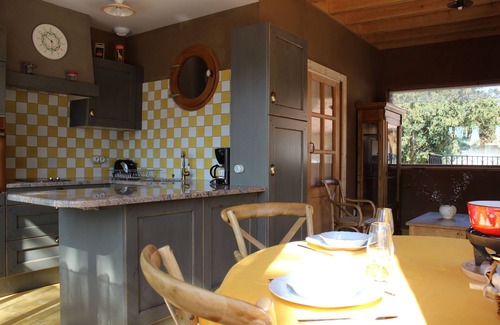 Brison-Saint-Innocent House | LE CLOS DES BURGONDES - GODOMAR Holiday Cottage
