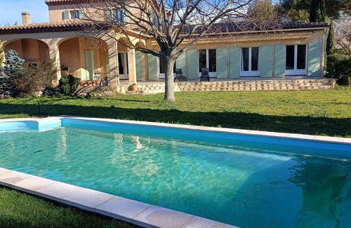 Gemenos Villa | Le Clos Provençal - Quiet house, garden & pool 8 people