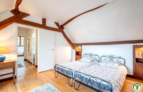 Lavilletertre House | Le Clos Saint Jean
