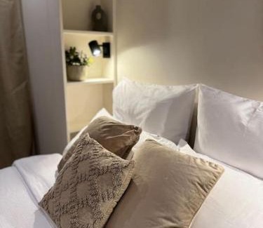 Porte-Dauphine Apartment | Le Cocon des Sablons - Tour Eiffel Champs Elysées