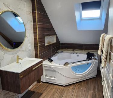 Challes Apartment | Le coq'oon de challes