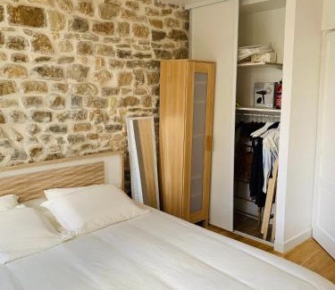Boulogne-sur-Mer Apartment | Le cottage des remparts - face hotel de ville