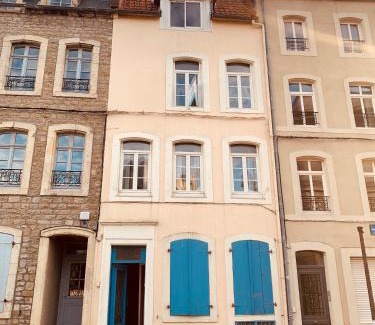 Boulogne-sur-Mer Apartment | Le cottages des remparts - le lodge