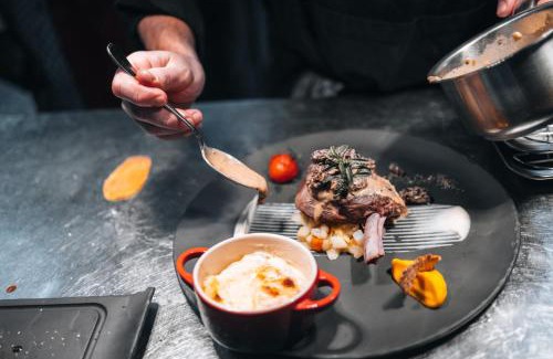 Caux Hotel | Le Coucou Hotel Restaurant & Lounge-Bar