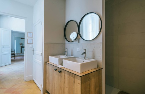 Montferrand Hotel | Le Domaine de Camboyer - The Originals Collection