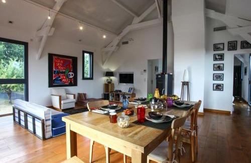 Saint-Jean-d'Eyraud House | Le Domaine de l'Ô - Lofts Contemporain au Coeur du Perigord