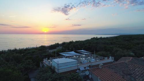 Marina di Bibbona Resort | Le Esperidi Camping Ecoresort