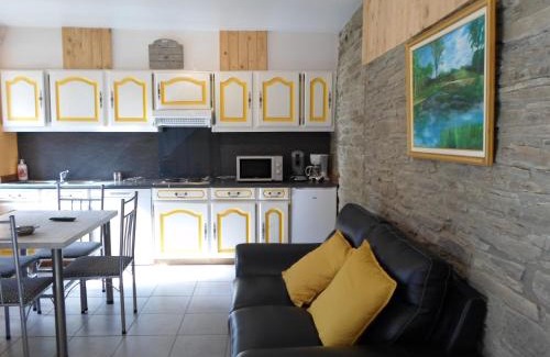 Gembes Apartment | Le fenil