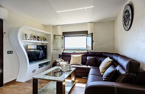 Delicias Apartment | Le Frog apartment in Salamanca for 4 people with PARKING and WIFI-OFFERS