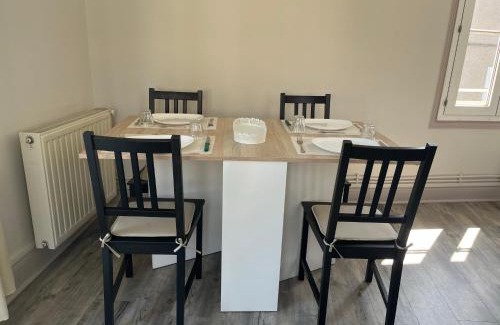 Fourchambault Apartment | Le Gambetta, Bel appartement lumineux en plein centre-ville à Fourchambault