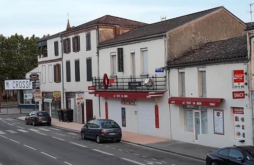 Castelsarrasin Apartment | le gazounet