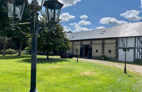 Ouilly-le-Vicomte House | Le Grenier d'Ouilly au cœur du Pays d'Auge - Gîte avec piscine à 20 min des plages