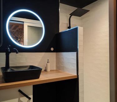Chauny Apartment | Le Grenier