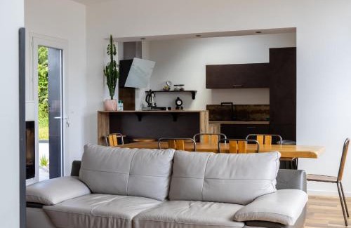 Pleumeur-Bodou House | Le Gwern by Madame est Servie