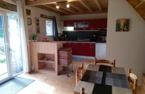 Loperec Bed & Breakfast | Le Jardin Enchanteur, chaleureuse maison d'hôtes éco-responsable, calme et accueillante