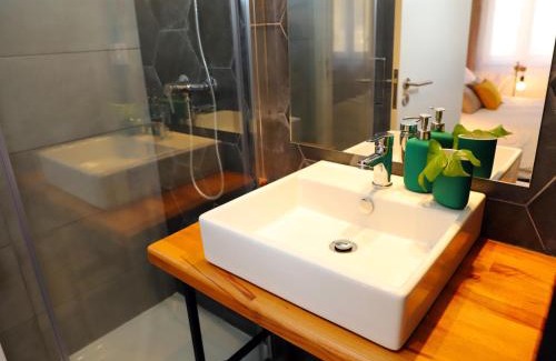 Se House | Le Jardin Secret de Faro Guesthouse