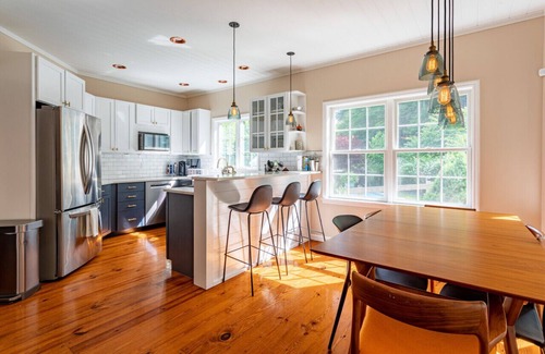 Town of Marbletown House | Le Jardin