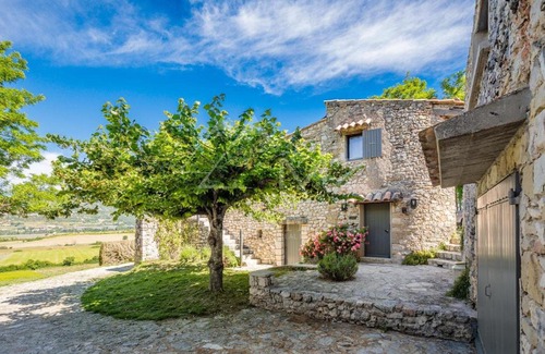 Sault House | Le JAS DE MARIE