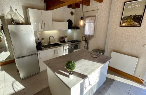 Mont-Dore Ski Chalet | Le Joli Cedre Le Mont Dore