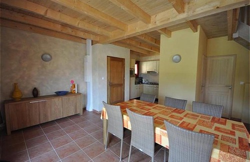 Lacapelle-Marival Villa | Le Lac Bleu 6-8p
