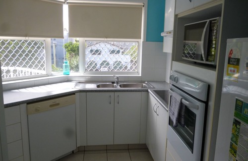 Broadbeach Apartment | Le Lavandou Holiday Apartments