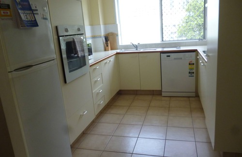 Broadbeach Apartment | Le Lavandou Holiday Apartments