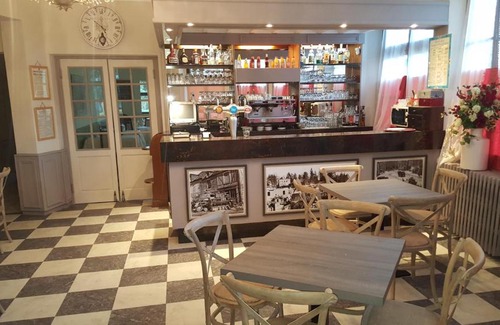 Putanges-le-Lac Hotel | Le Lion Verd