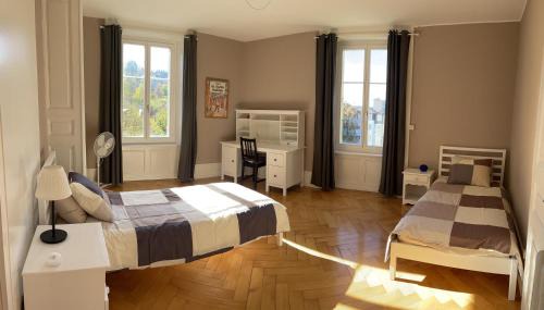 Le Locle Apartment | Le Locle : bel appartement chaleureux