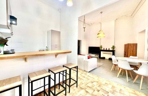 Sommieres Apartment | Le Logis du Château , Heart of Historic Sommières