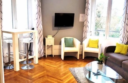 Plessis Tison Apartment | Le lumineux - Central apartment