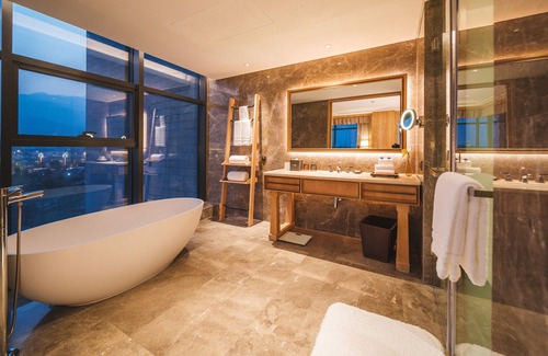 Emeishan Hotel | Le Méridien Emei Mountain Resort