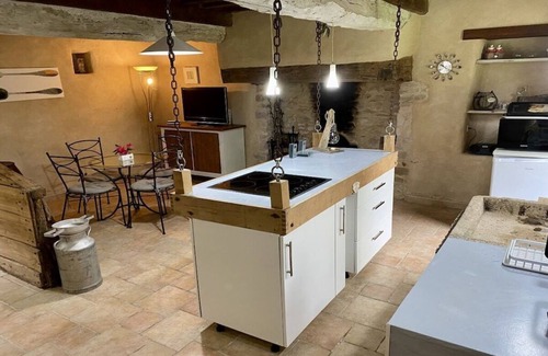 Saint-Nicolas-de-Pierrepont Cottage | Le Martin-Pêcheur (Kingfishers)